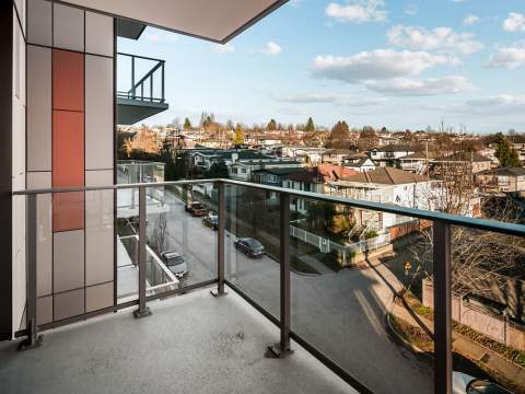404 8181 Chester Street | Fraser Commons | South Vancouver Condo