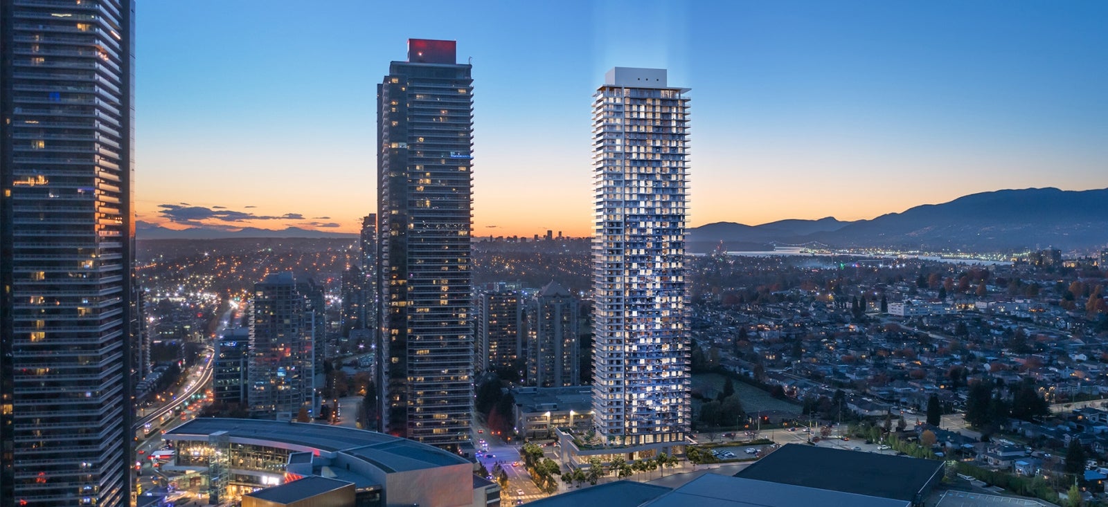 A mixed-use, 53-storey tower offering a selection of 506 condominiums.