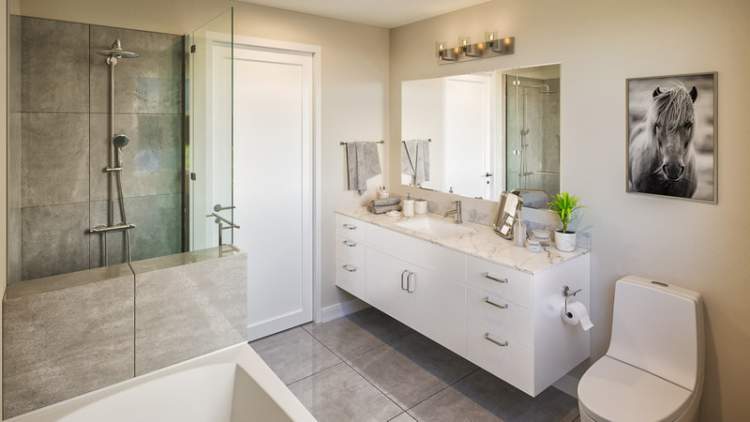 Luxurious master baths with large soaker tubs.