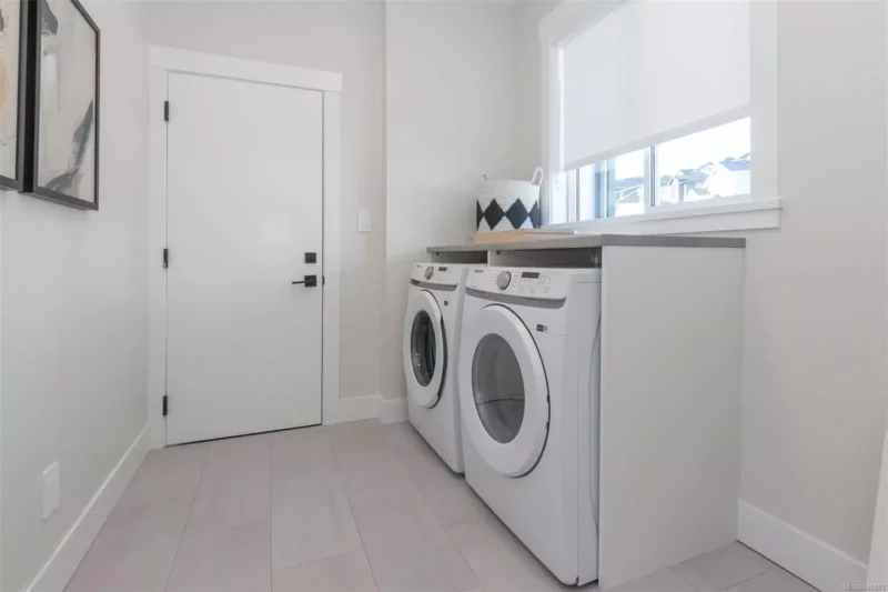 Westview Townhomes laundry.